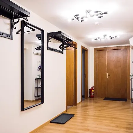 Apartment Rothko Apartment/8 Guests/4bedrooms/riga Old Town *
