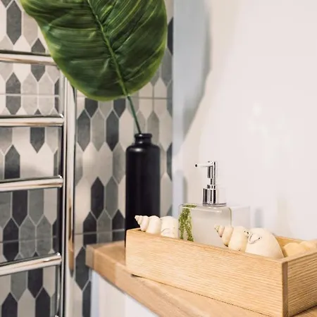 Rothko Apartment/8 Guests/4bedrooms/riga Old Town Apartment Riga