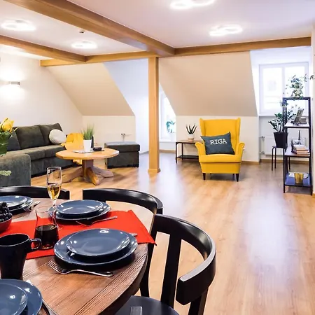 Rothko Apartment/8 Guests/4bedrooms/riga Old Town