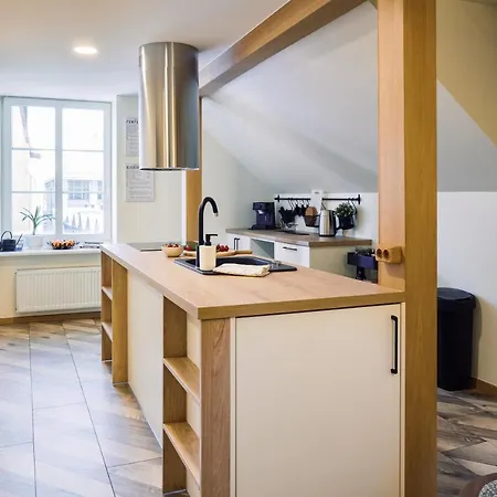 Rothko Apartment/8 Guests/4bedrooms/riga Old Town * Riga