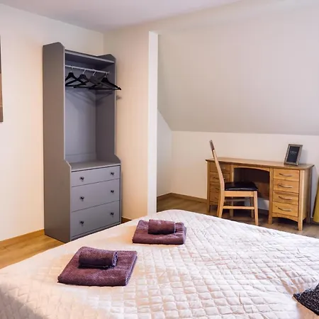 Rothko Apartment/8 Guests/4bedrooms/riga Old Town Lejlighed *