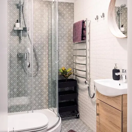 Rothko Apartment/8 Guests/4bedrooms/riga Old Town