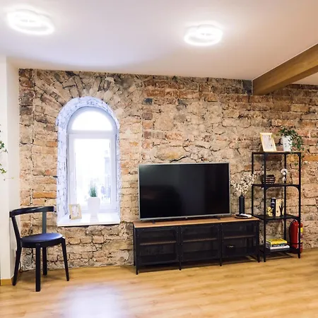 Apartment Rothko Apartment/8 Guests/4bedrooms/riga Old Town
