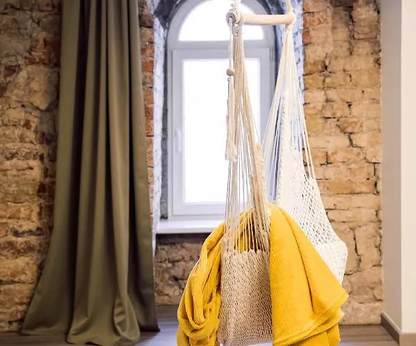 Rothko Apartment/8 Guests/4bedrooms/riga Old Town ריגה