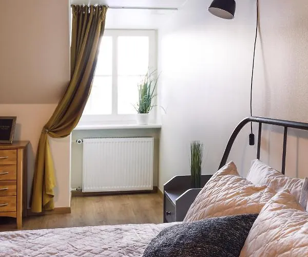 Rothko Apartment/8 Guests/4bedrooms/riga Old Town דירה