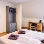 Rothko Apartment/8 Guests/4bedrooms/riga Old Town Appartement *